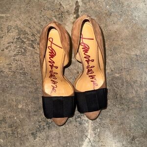 Elegant Tan and Black Women's Heels